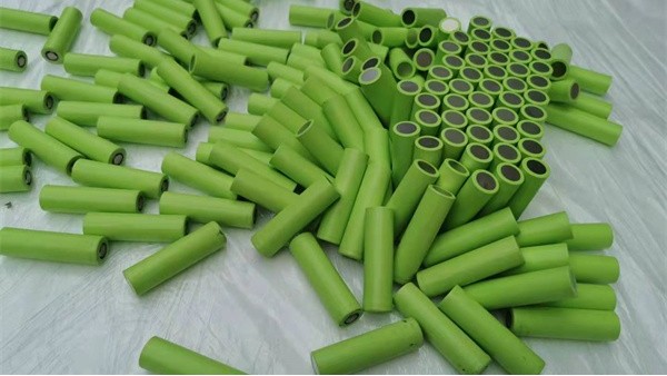 廣東鋰電池回收廠家：圓柱鋰電池和軟包鋰電池的優(yōu)缺點(diǎn)對比